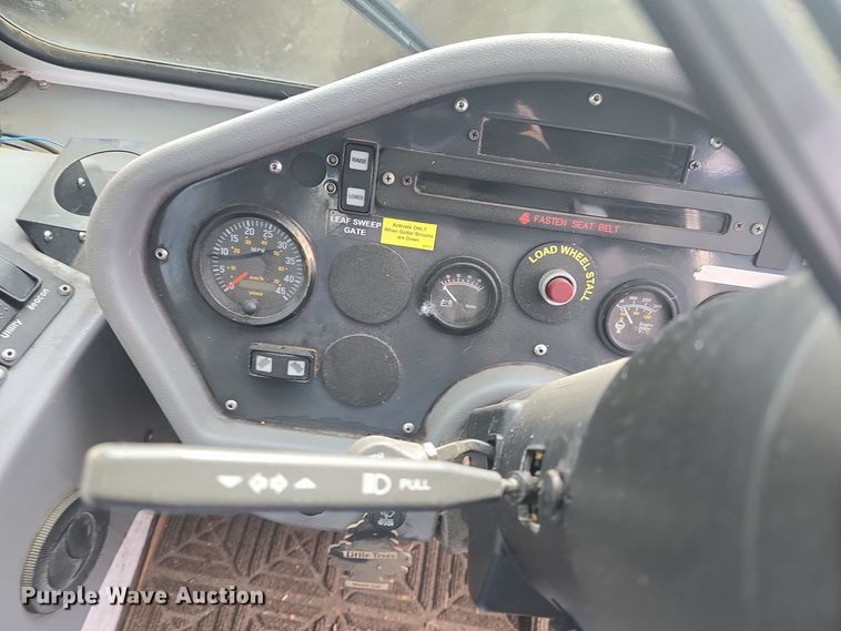 image for item DQ5360 2017 Global Environmental Products MX3 street sweeper