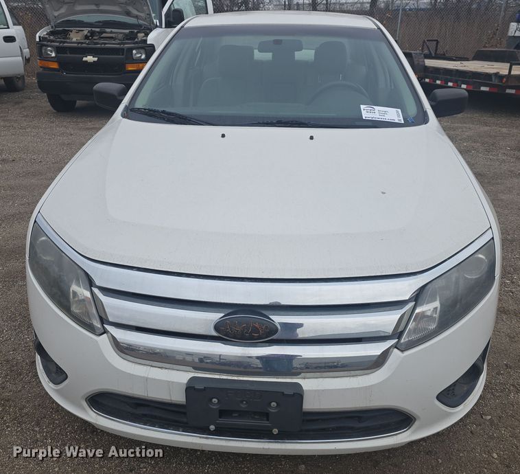 image for item DQ5361 2010 Ford Fusion S 