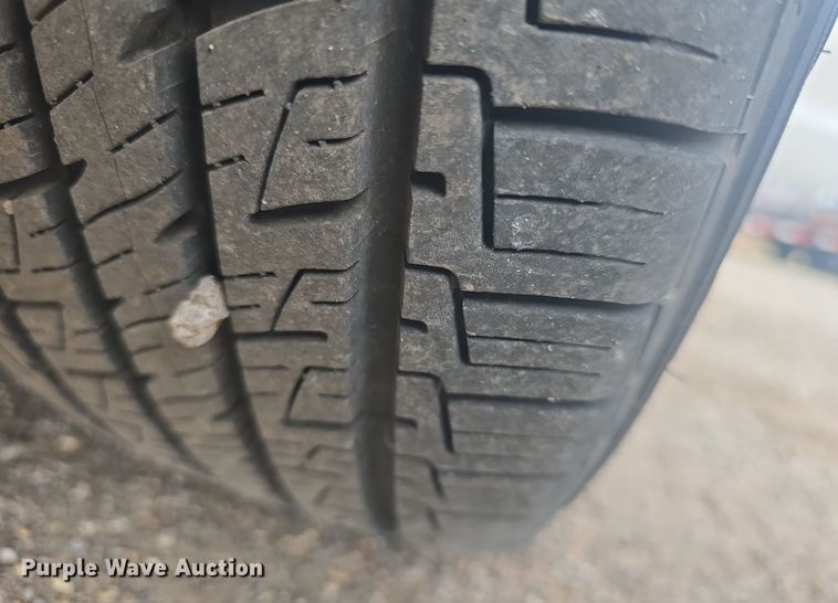 image for item DQ5361 2010 Ford Fusion S 