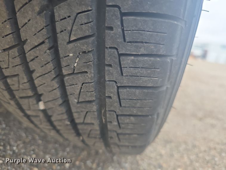 image for item DQ5361 2010 Ford Fusion S 