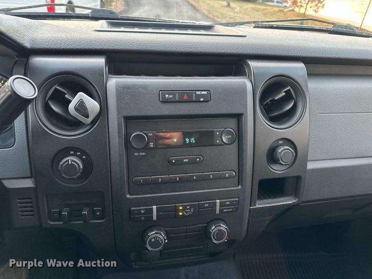 image for item DQ6532 2014 Ford F150 SuperCab pickup truck