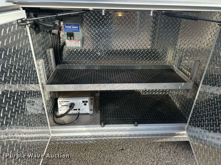 image for item DQ6542 2011 Chevrolet Express G4500 ambulance