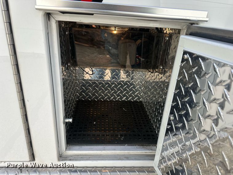 image for item DQ6542 2011 Chevrolet Express G4500 ambulance