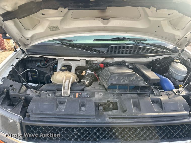 image for item DQ6542 2011 Chevrolet Express G4500 ambulance