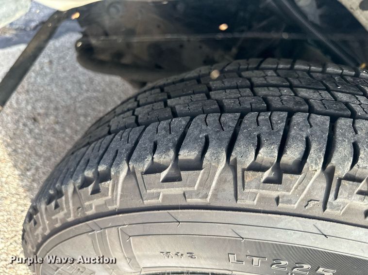 image for item DQ6542 2011 Chevrolet Express G4500 ambulance