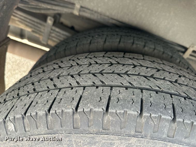 image for item DQ6542 2011 Chevrolet Express G4500 ambulance