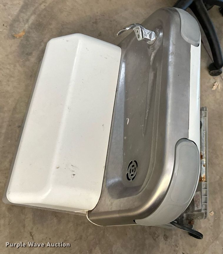 image for item DQ6544 Office supplies