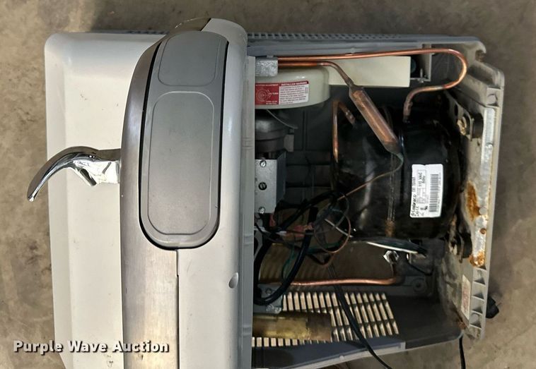 image for item DQ6544 Office supplies