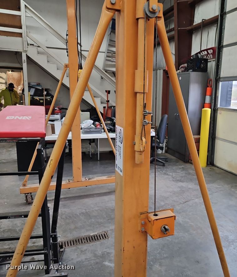 image for item DT7584 Gantry crane