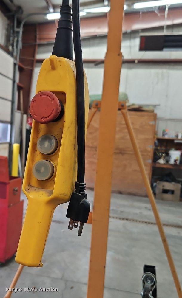 image for item DT7584 Gantry crane