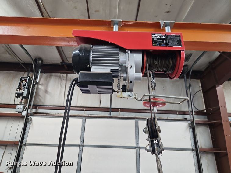 image for item DT7584 Gantry crane