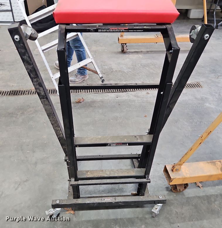 image for item DT7584 Gantry crane