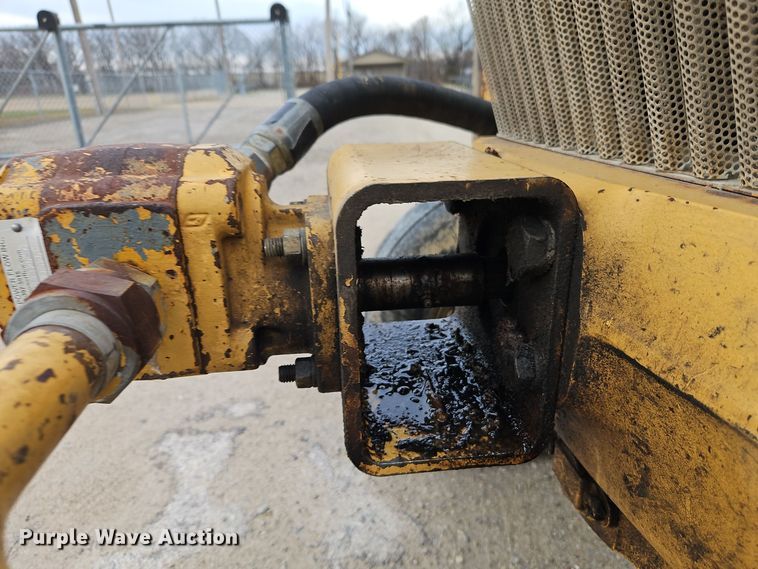 image for item DT7585 Ford Tiger Special 5610 tractor