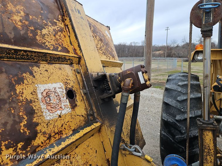 image for item DT7585 Ford Tiger Special 5610 tractor