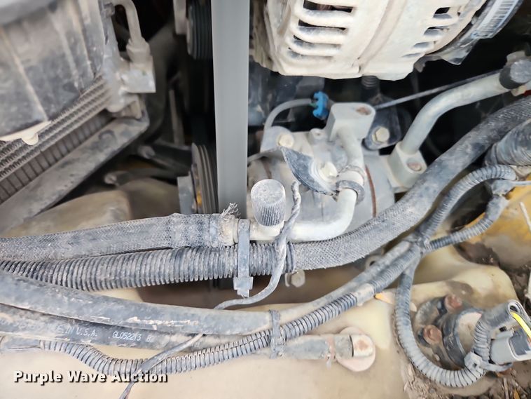 image for item DT7586 2014 John Deere 328E skid steer loader