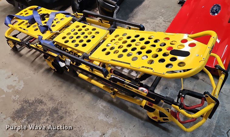 image for item DT7587 Pickup truck parts