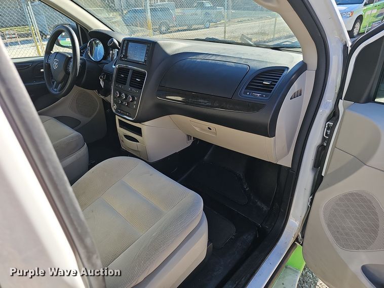 image for item DV0187 2019 Dodge Grand Caravan handicap accessible van