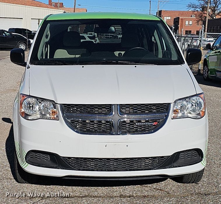 image for item DV0188 2019 Dodge Grand Caravan handicap accessible van