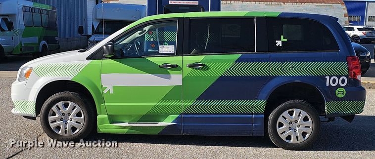 image for item DV0188 2019 Dodge Grand Caravan handicap accessible van
