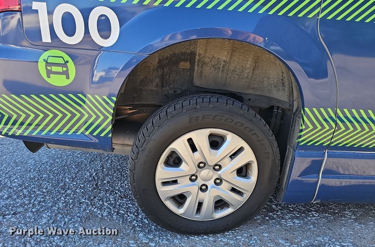 image for item DV0188 2019 Dodge Grand Caravan handicap accessible van