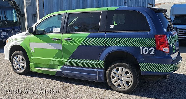image for item DV0189 2019 Dodge Grand Caravan handicap accessible van