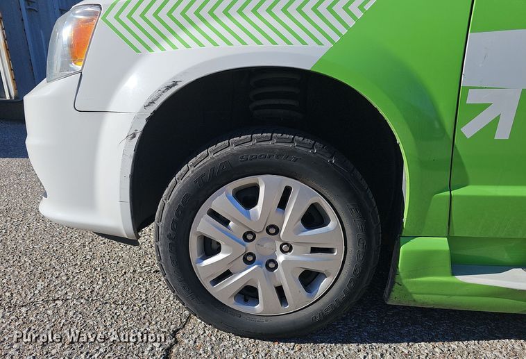 image for item DV0189 2019 Dodge Grand Caravan handicap accessible van
