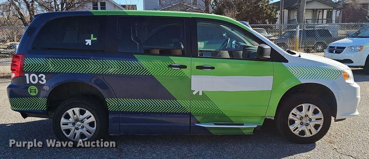 image for item DV0190 2019 Dodge Grand Caravan handicap accessible van