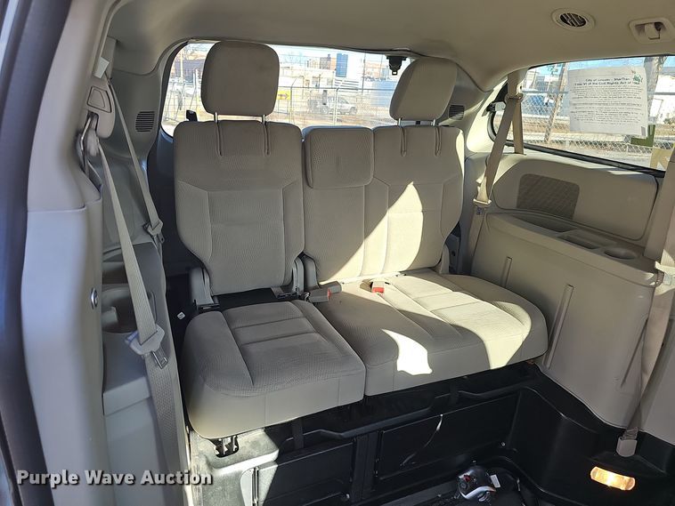 image for item DV0190 2019 Dodge Grand Caravan handicap accessible van