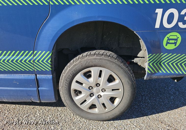 image for item DV0190 2019 Dodge Grand Caravan handicap accessible van