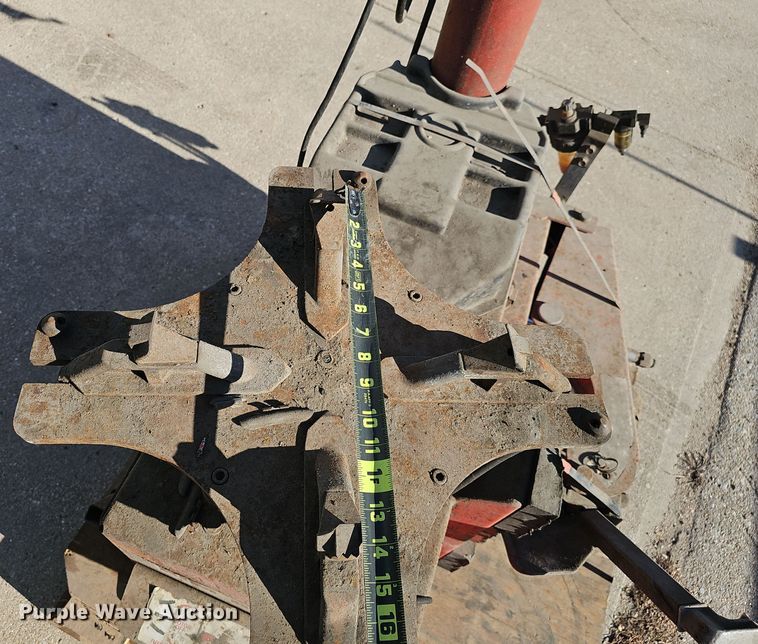 image for item DV0192 Coats 5060E tire machine