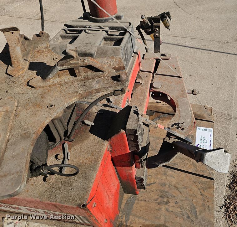 image for item DV0192 Coats 5060E tire machine