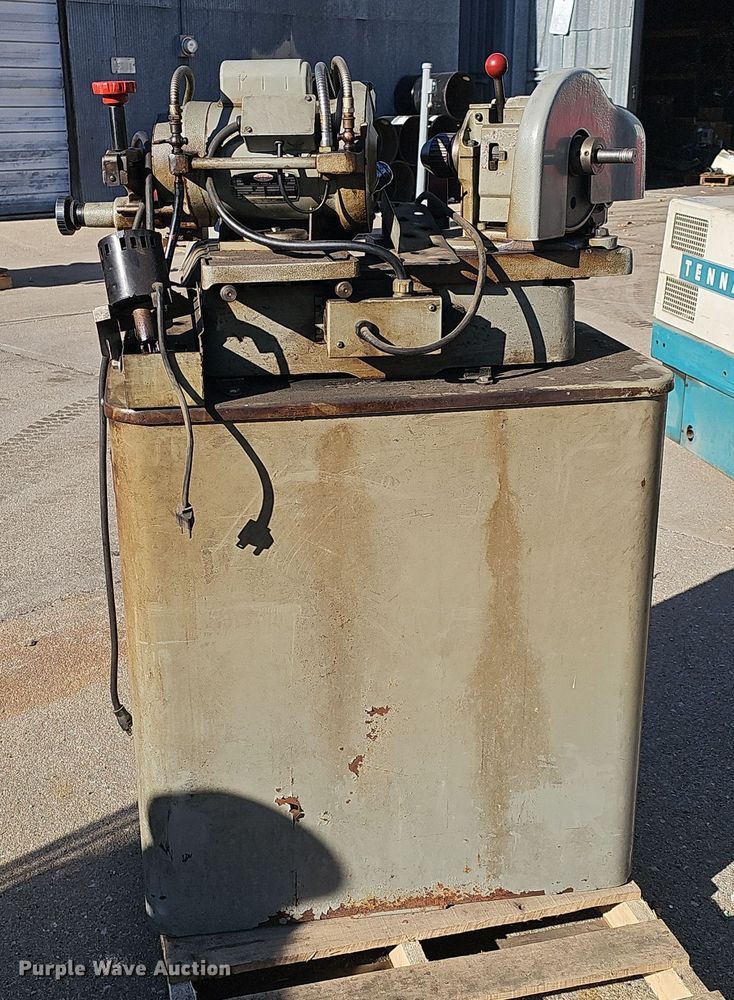 image for item DV0193 Sioux Tools 680 grinder