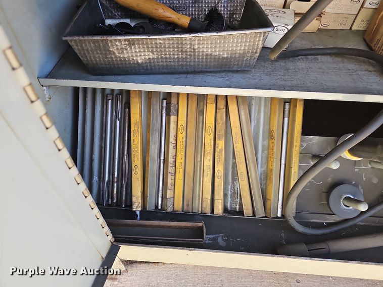 image for item DV0193 Sioux Tools 680 grinder