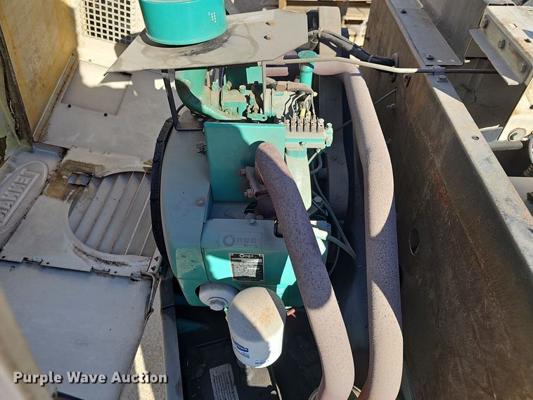 image for item DV0194 Tennant 520 floor scrubber