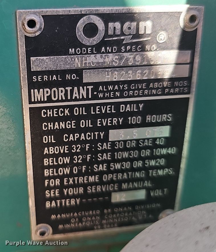 image for item DV0194 Tennant 520 floor scrubber