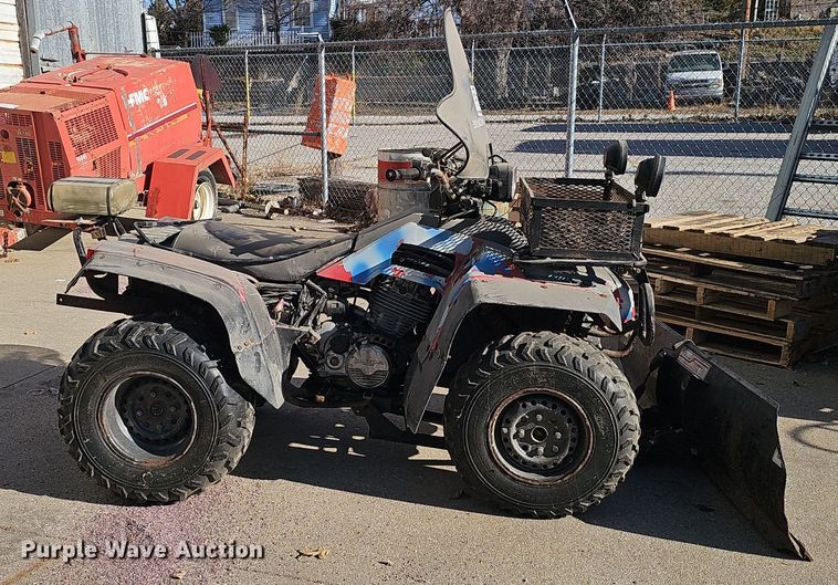 image for item DV0195 1987 Honda TRX350D ATV