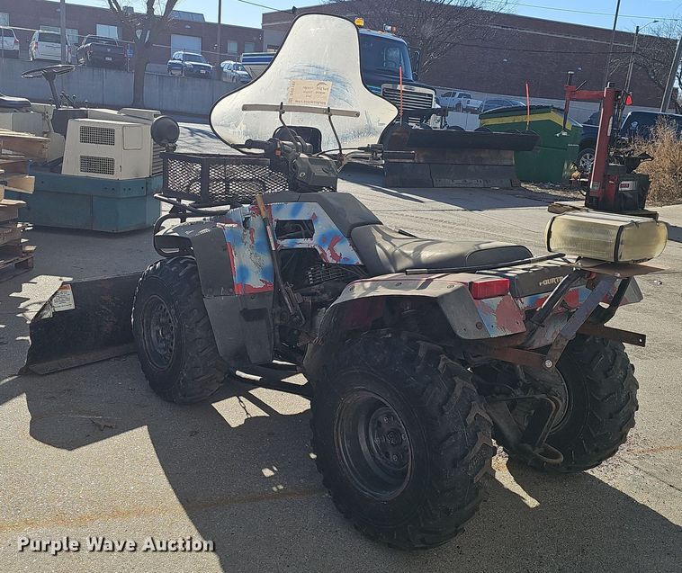 image for item DV0195 1987 Honda TRX350D ATV