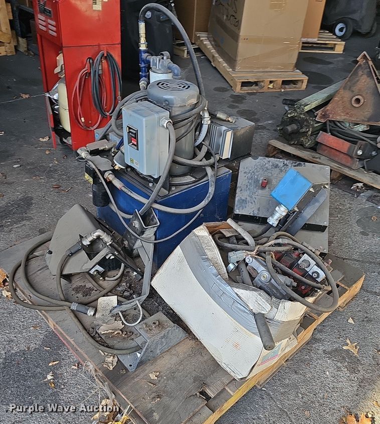 image for item DV0201 Monarch Dyna Pack T09B355A02B1-02 wheel chair lift test stand