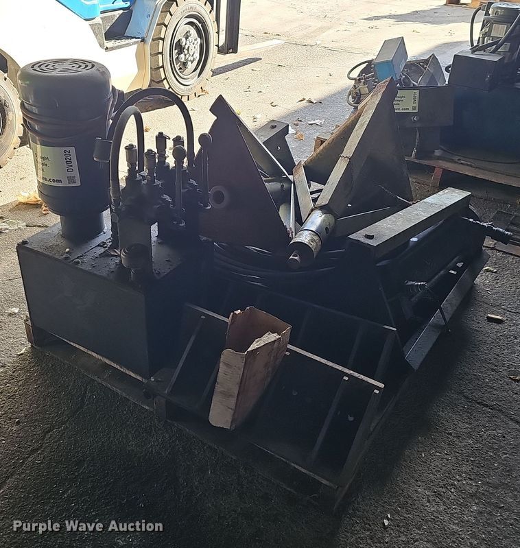 image for item DV0202 Truck lift