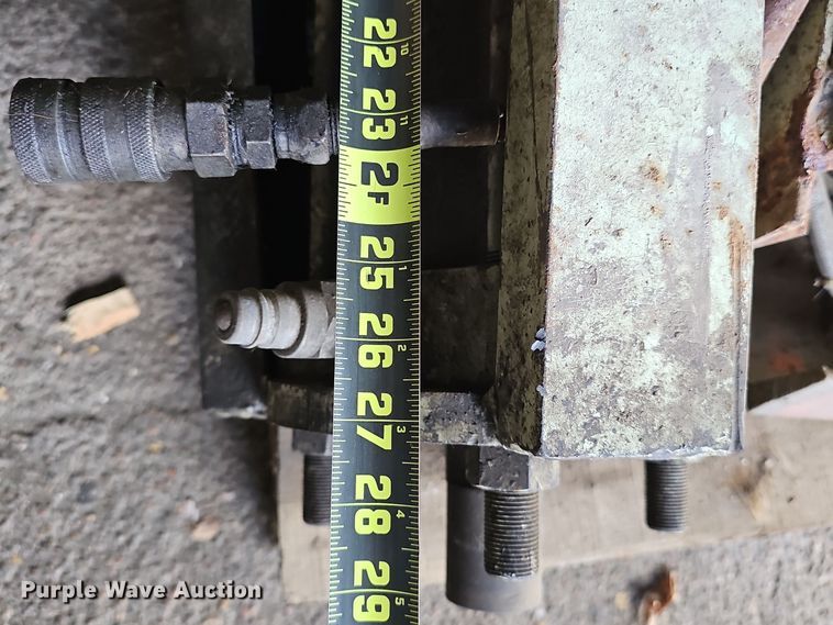 image for item DV0202 Truck lift