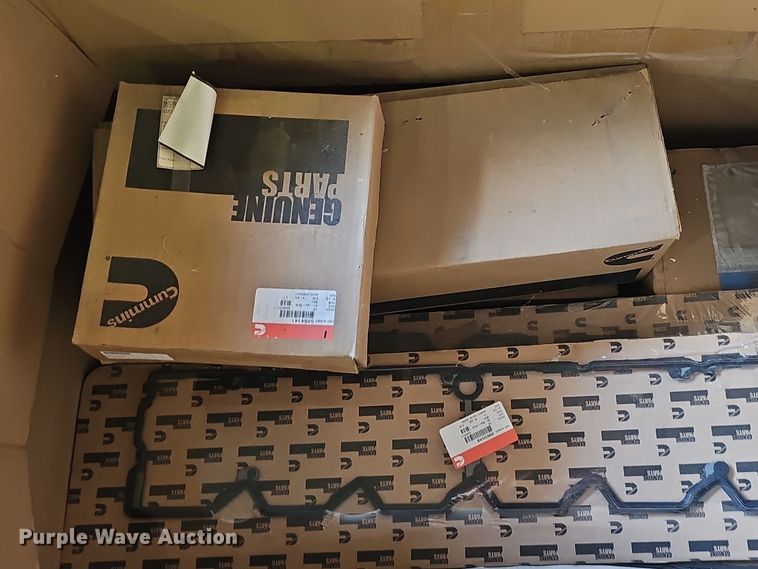 image for item DV0204 Cummins engine parts