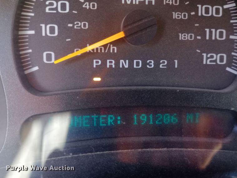 image for item DW0952 2006 GMC Sierra 1500 Ext. Cab pickup truck