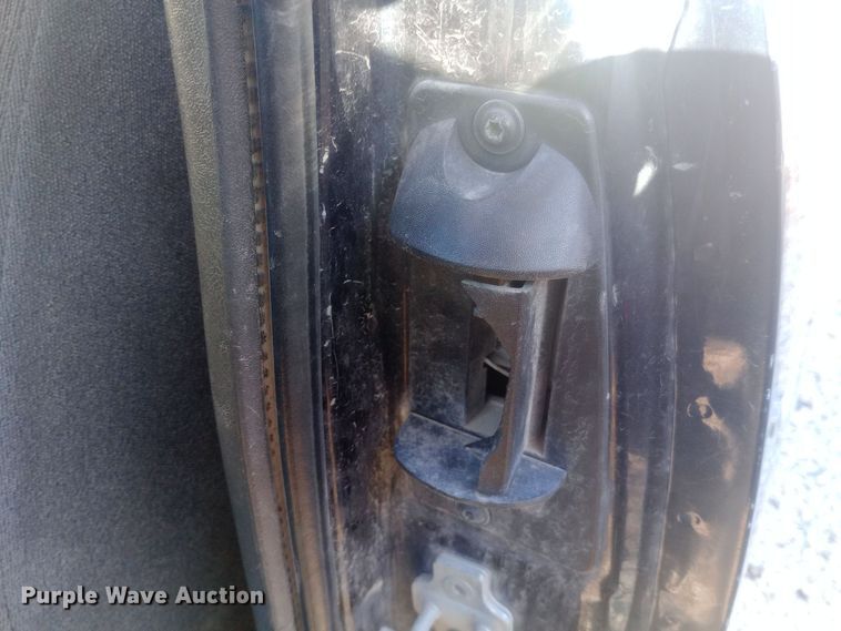 image for item DW0952 2006 GMC Sierra 1500 Ext. Cab pickup truck