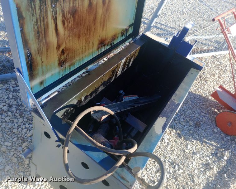 image for item DW0953 Concrete equipment