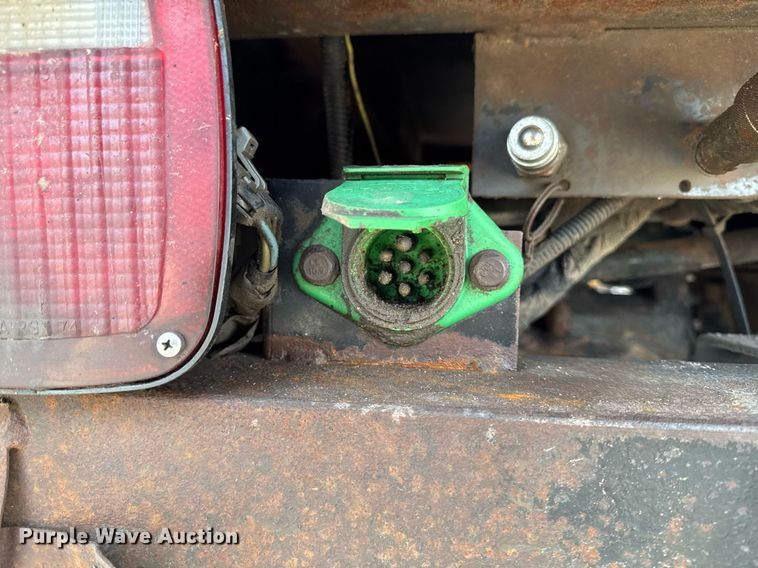 image for item DW2482 2005 International 7400 dump truck