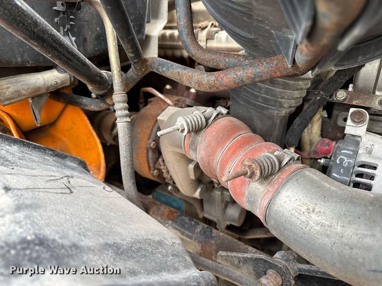 image for item DW2482 2005 International 7400 dump truck