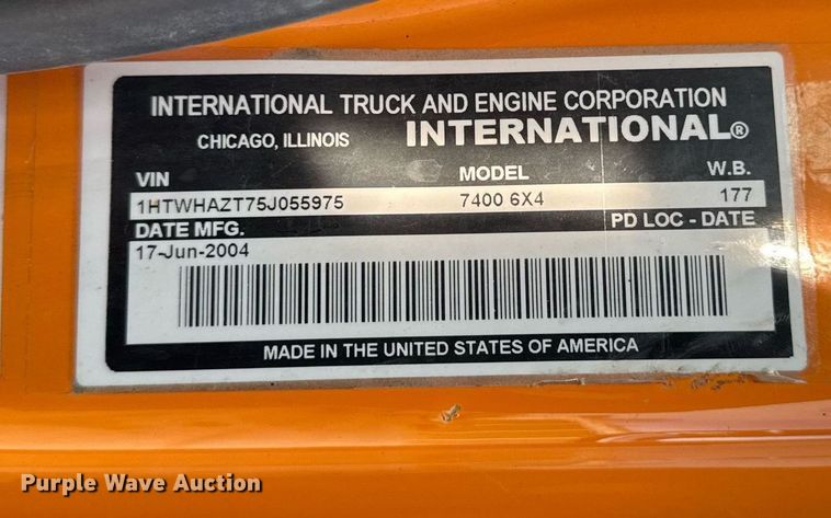 image for item DW2482 2005 International 7400 dump truck