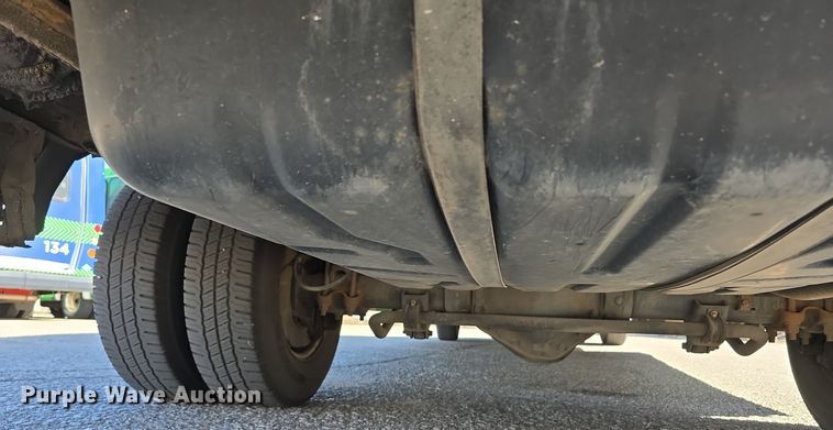 image for item DW3801 2010 Chevrolet Express G4500 shuttle bus