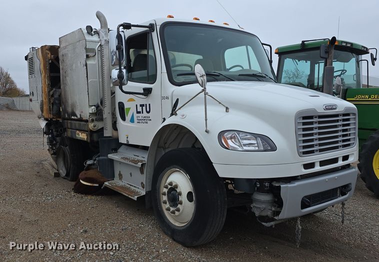 image for item DW3930 2018 Freightliner Business Class M2 street sweeper truck