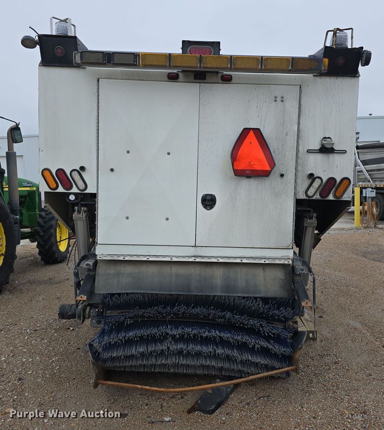 image for item DW3930 2018 Freightliner Business Class M2 street sweeper truck